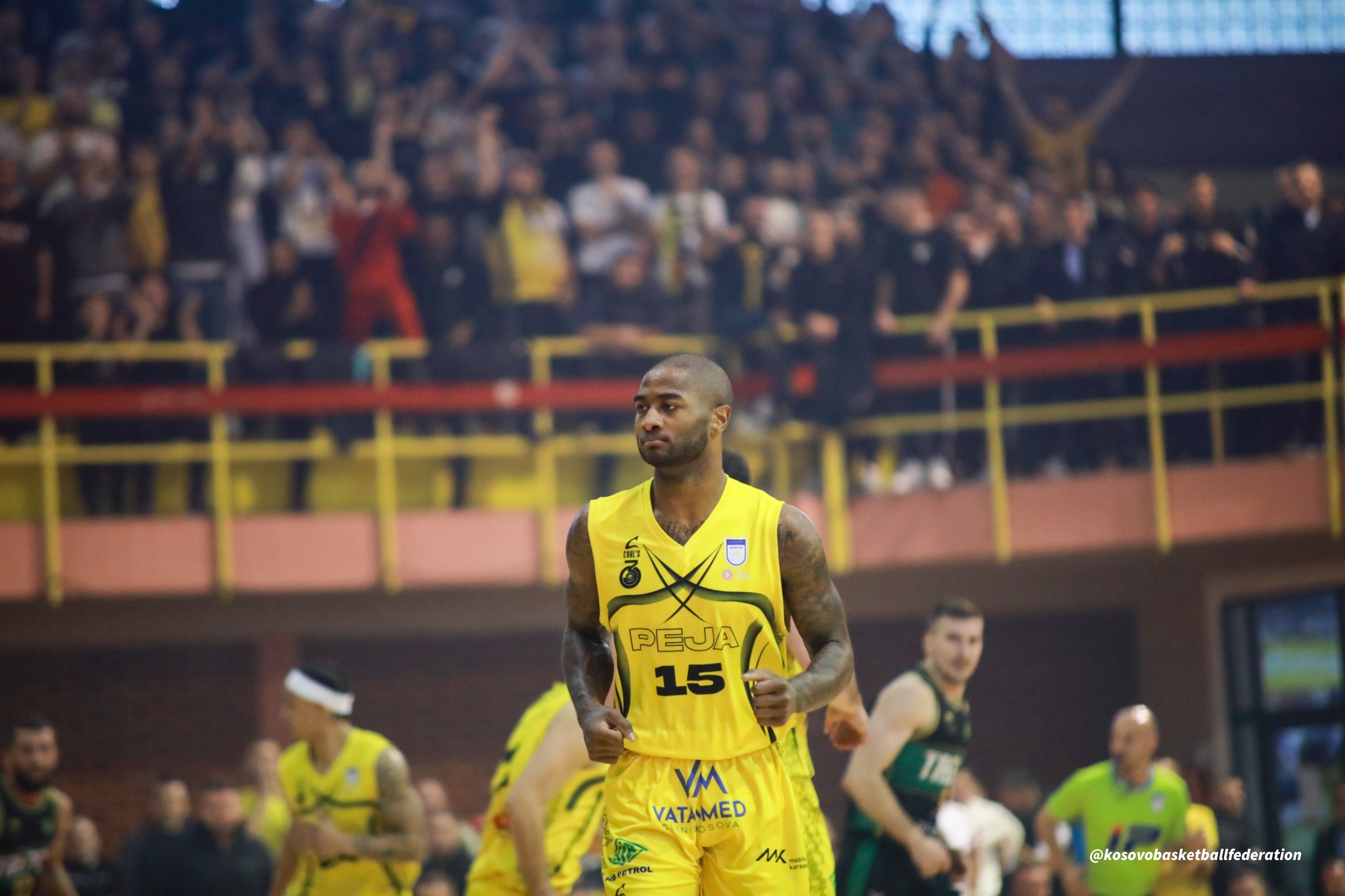 Pamje nga ndeshja Peja - Trepça